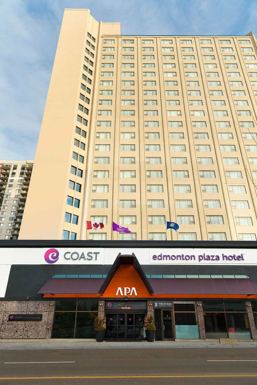 Coast Edmonton Plaza Hotel By Apa Экстерьер фото